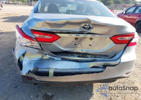 2018 Toyota Camry Le from USA, damaged, VIN 4T1B31HK0JU003126